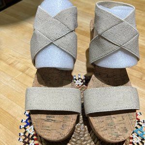 "LUCKY BRAND" TAN MARINAH WEDGE PLATFORM SANDAL CORK